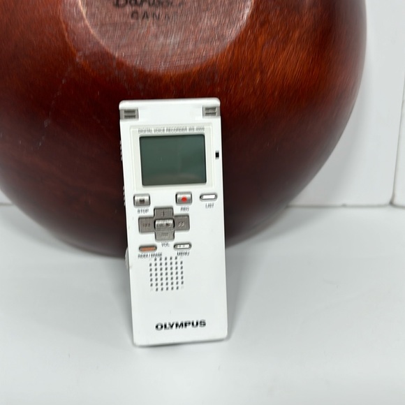 Olympus Portable Audio & Video Olympus Ws40s Handheld Digital Voice Recorder With Usb Port